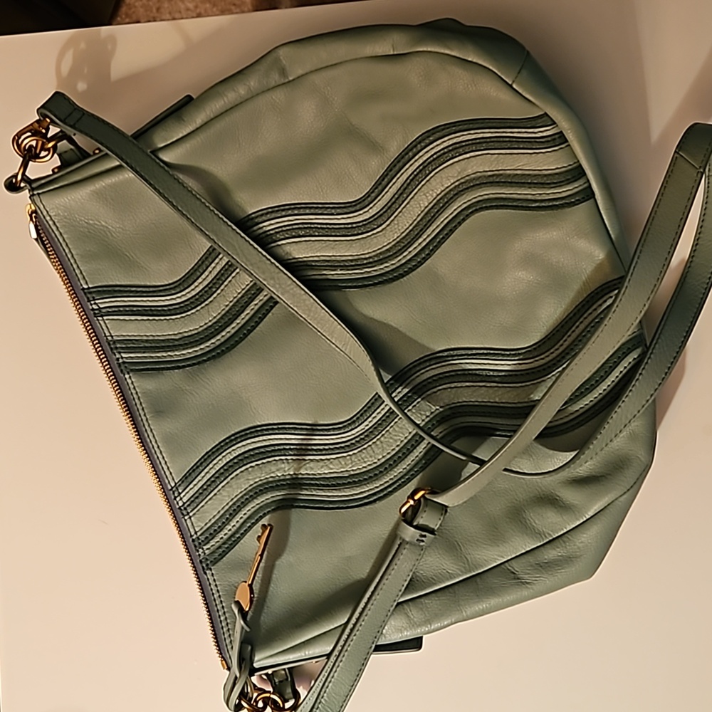 Aqua fossil bag